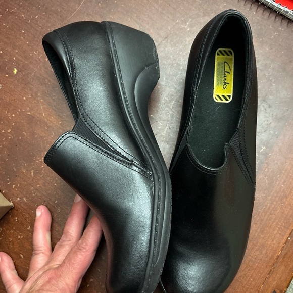 Clark’s slip resistant black clog mules workwear food industry office 10m rubber - Picture 1 of 7